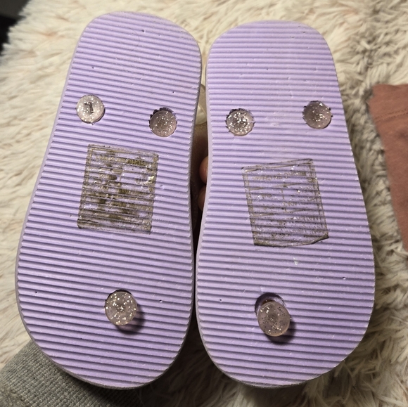 ALOHAS Caribbean Joy Strawberry Print Clear Jelly Sandals Euro 28 US 10 toddler - Picture 5 of 6